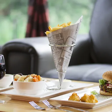 Bastion Centrum 4*