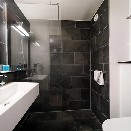Bastion Centrum 4*