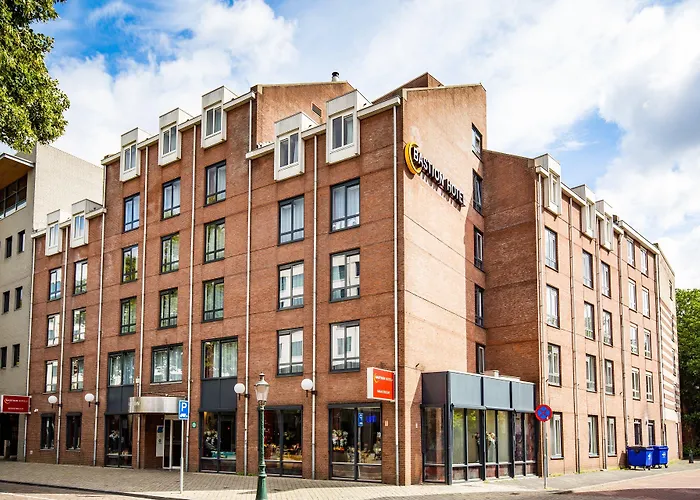 Bastion Centrum Otel 4*